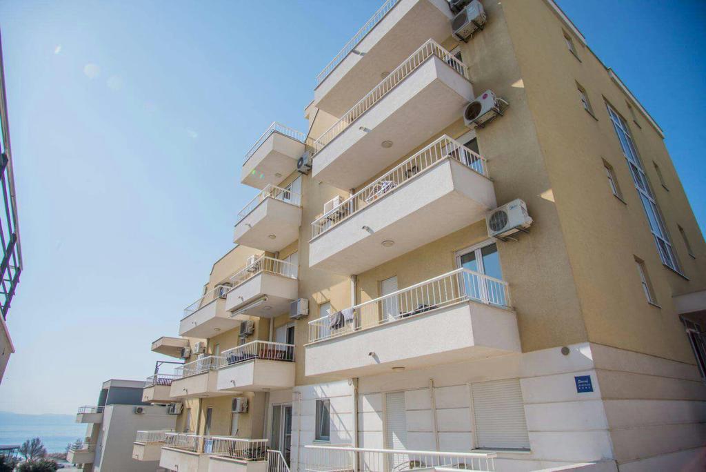 Antonio Apartments On The Beach Split Exteriör bild